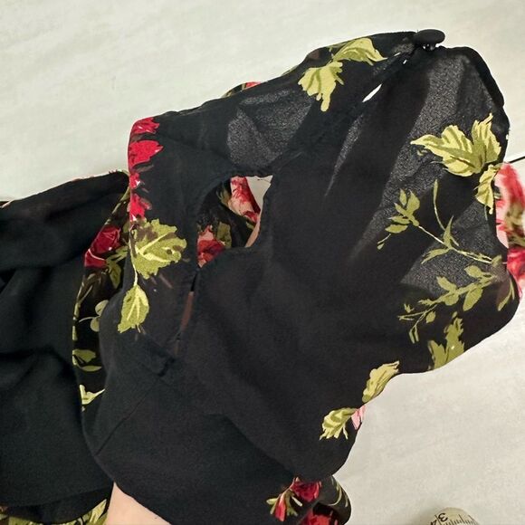 Nicole Miller Black Silk Romantic Floral Rose Flutter Sleeve Cocktail Date Dress - Picture 8 of 10